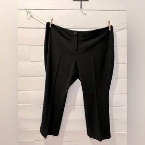 Laura Plus Petites Black Dress Pants – Size 18P